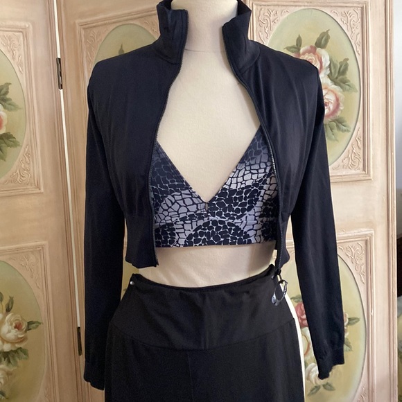 Jogging Jacket - Picture 2 of 5